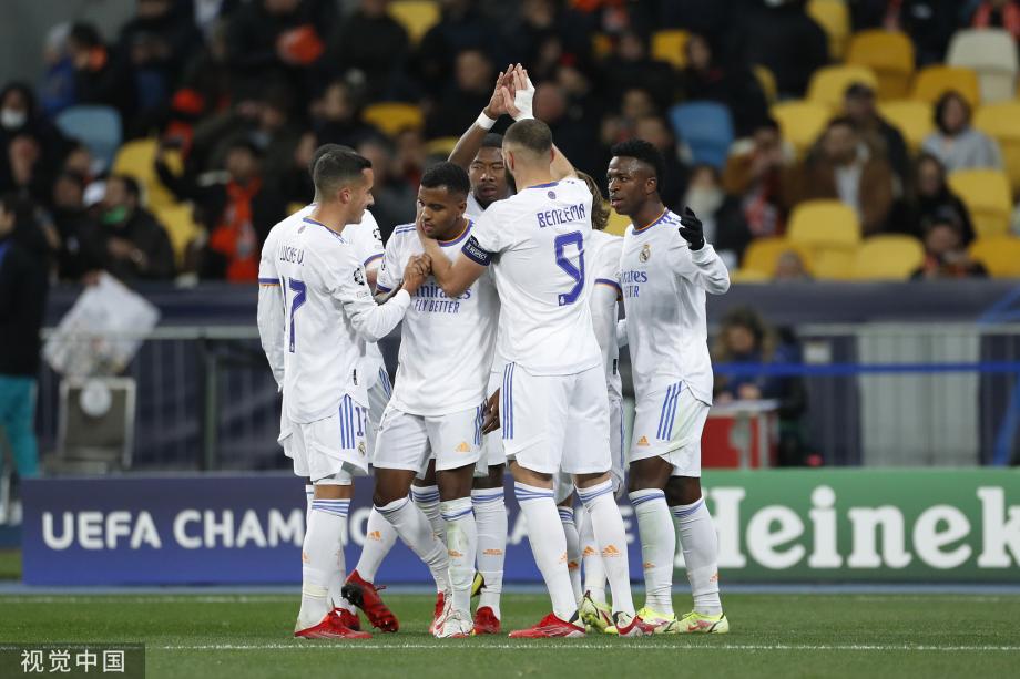 巴黎之间的 巴黎之间的