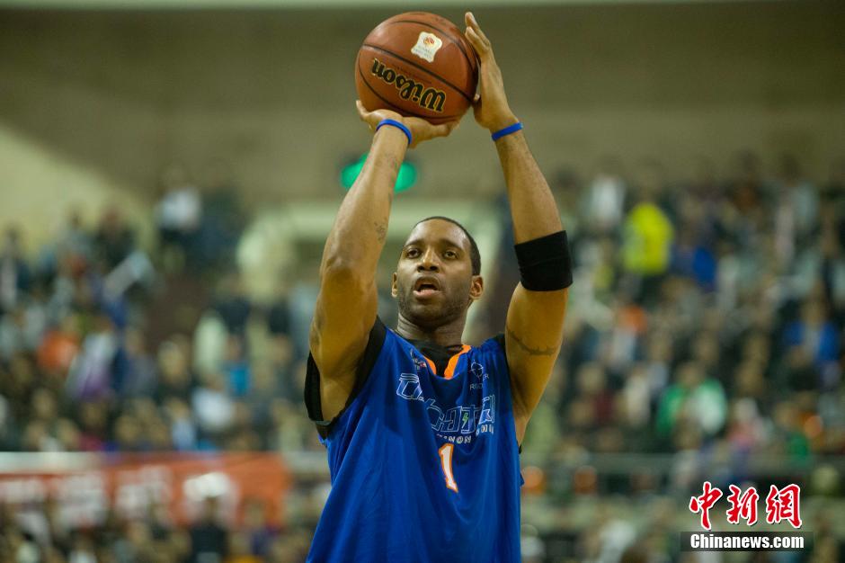 三分球是他 三分球是他